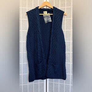 Kilronan Knitwear open front vest w/pockets 100% Merino wool cable knit.
